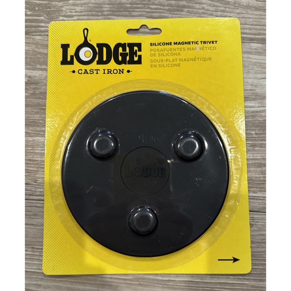 Lodge Cast Iron Silicone Magnetic Trivet Black Round 5.75" New NOS